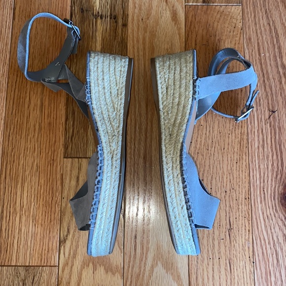 COPY - Steve Madden Elody wedges - Picture 5 of 6